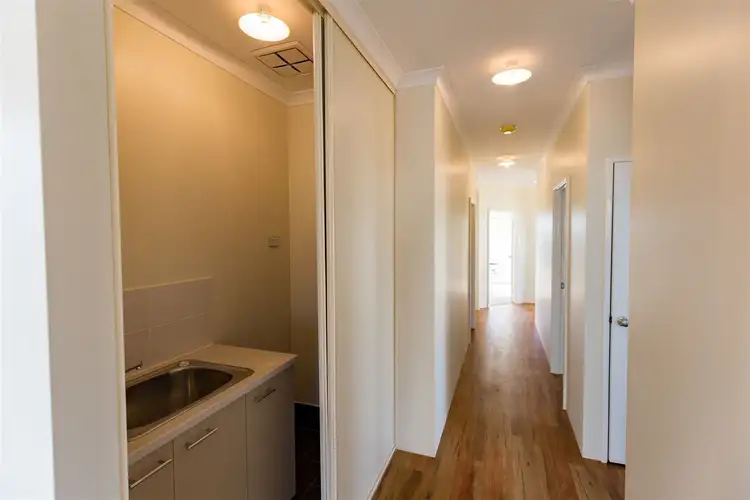 Fifth view of Homely unit listing, 1/16 Mellidonis Crescent, Kealy WA 6280