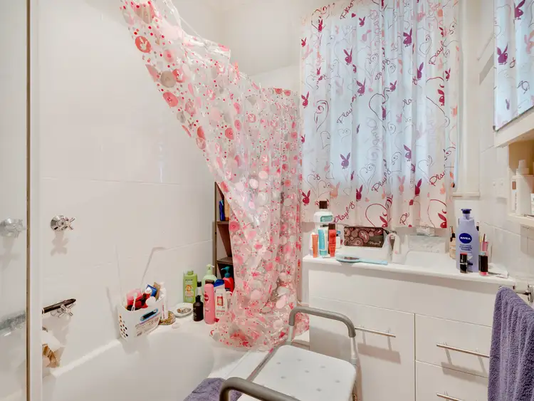 Sixth view of Homely house listing, 1A Batchelor Crescent, Wangaratta VIC 3677