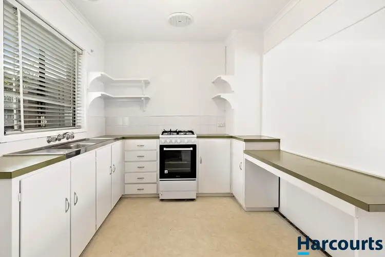 Second view of Homely unit listing, 2/11 Vale Street, Alfredton VIC 3350