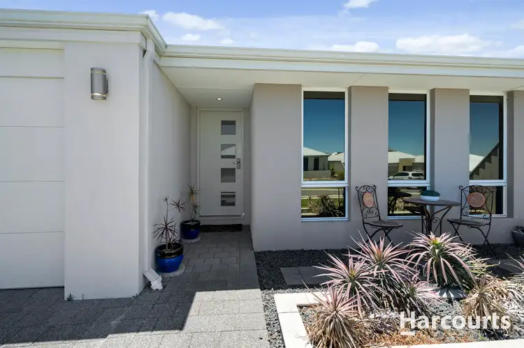 Second view of Homely house listing, 8 Zenith Way, Alkimos WA 6038