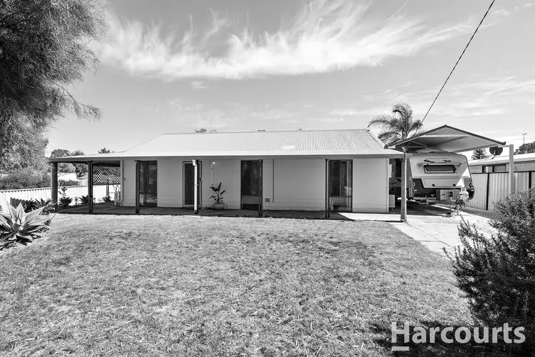 35 Dutton Way, Singleton WA 6175
