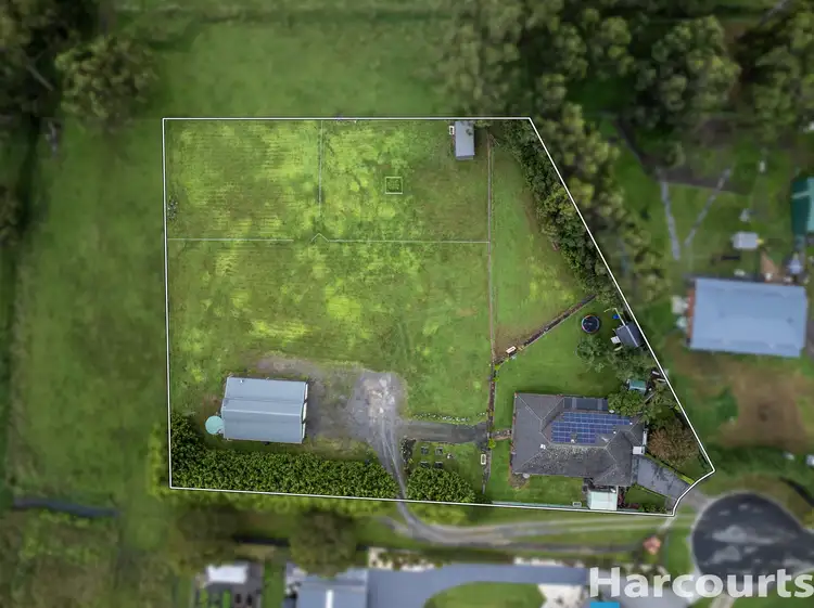 Third view of Homely house listing, 9 Carlile Court, Drouin VIC 3818