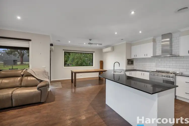 Sixth view of Homely house listing, 9 Carlile Court, Drouin VIC 3818