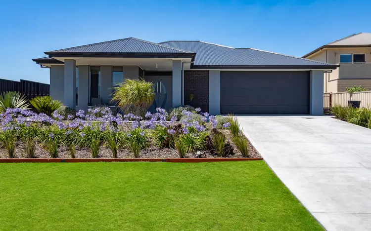 104 Excelsior Parade, Hindmarsh Island SA 5214