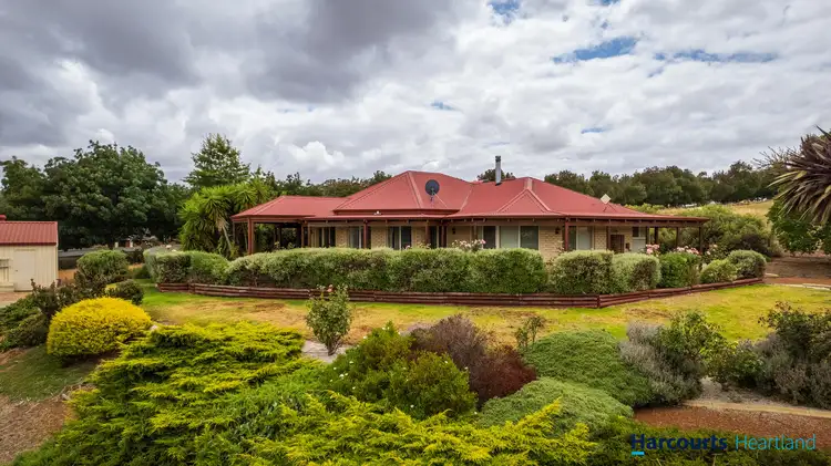 Main view of Homely house listing, 39 Robinia Way, Kangaroo Gully WA 6255