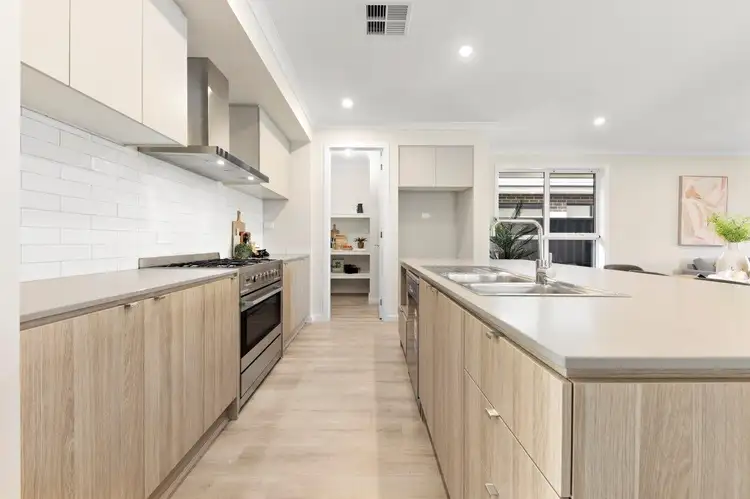 Third view of Homely house listing, 7 Kingfisher Drive, Riverlea Park SA 5120