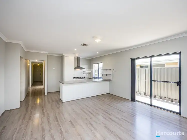 14 Bundoran St, Bullsbrook WA 6084