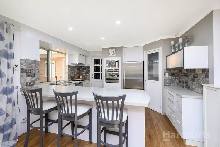 128 James Spiers Drive, Wanneroo WA 6065