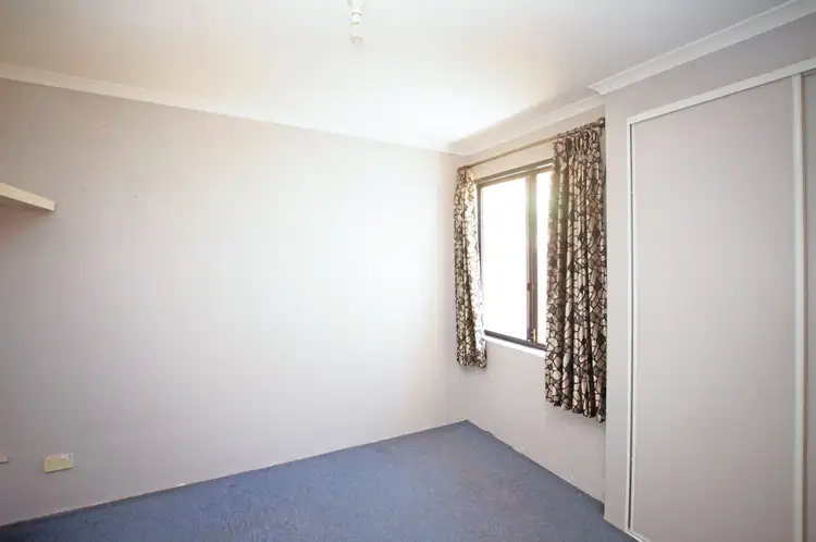 Sixth view of Homely house listing, 4/9 Sefton Place, Landsdale WA 6065