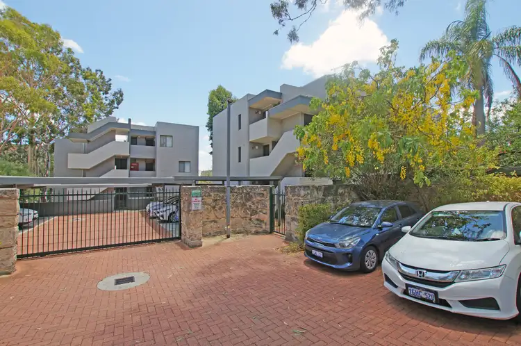 2/53 King George Street, Victoria Park WA 6100