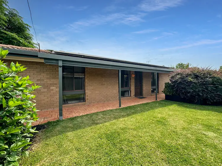 2/226 Henry Street, Deniliquin NSW 2710
