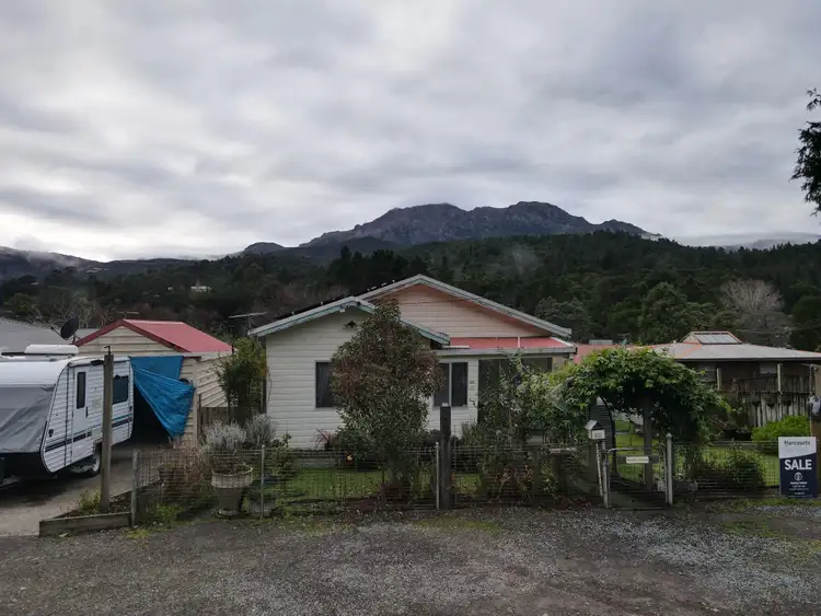 21 Urquhart Street, Queenstown TAS 7467