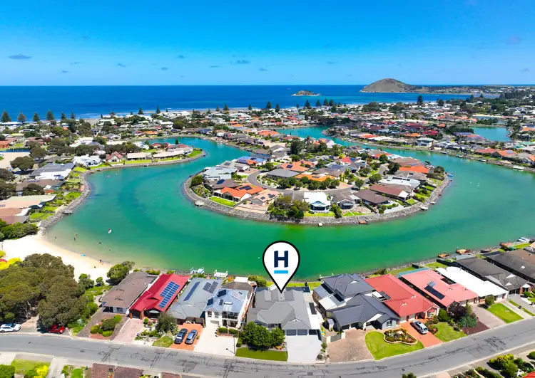 9 Matthew Flinders Drive, Encounter Bay SA 5211