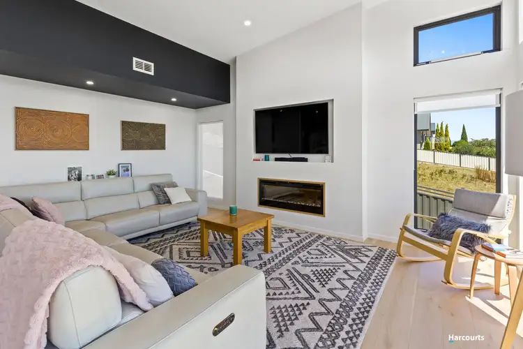 Fourth view of Homely townhouse listing, 1/19 Leary Avenue, Stony Rise TAS 7310