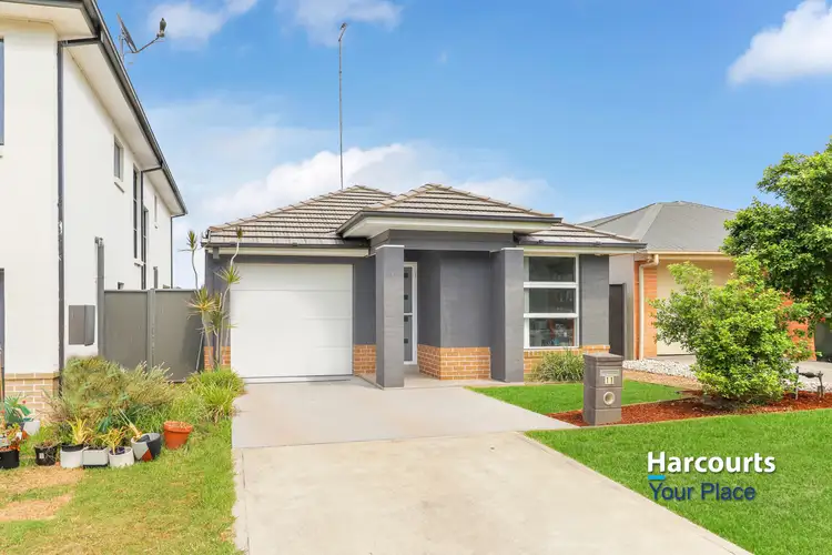 11 Latona Crescent, Ropes Crossing NSW 2760