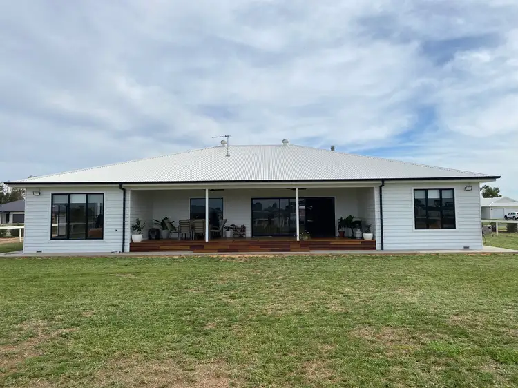 Third view of Homely house listing, 5 Lara Close, Mulwala NSW 2647