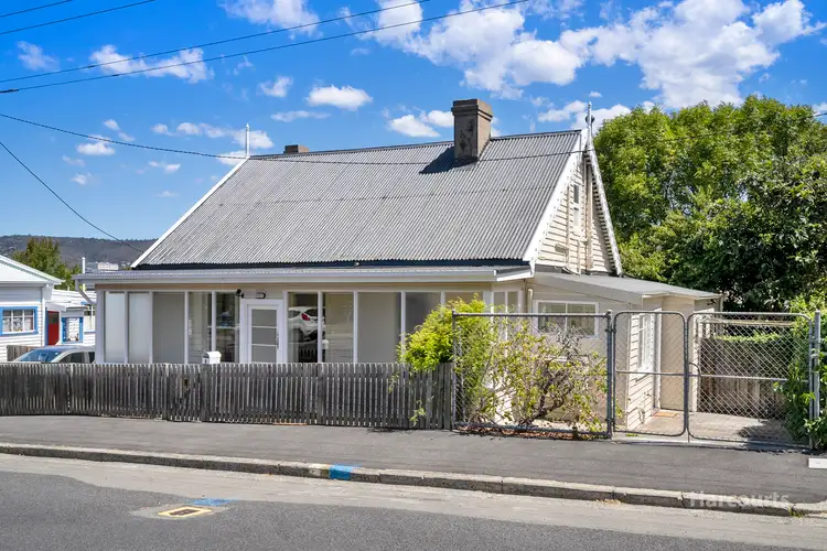 6 Aberdeen Street, Glebe TAS 7000