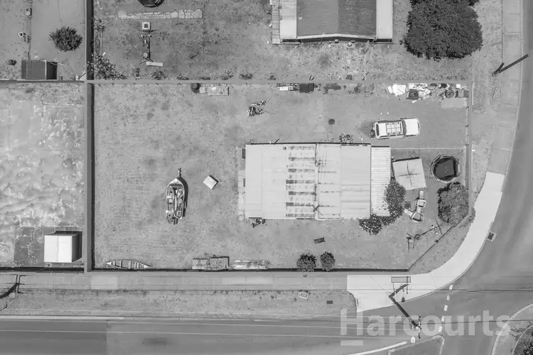 2 Third Avenue, Mandurah WA 6210