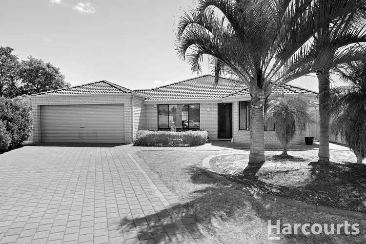 12 Sunderland Close, Greenfields WA 6210