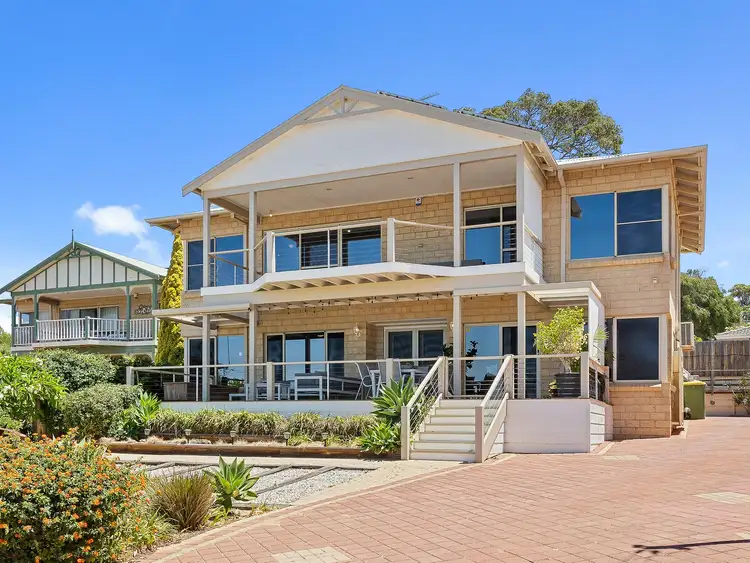 Fourth view of Homely house listing, 3 Avon Court, Dawesville WA 6211