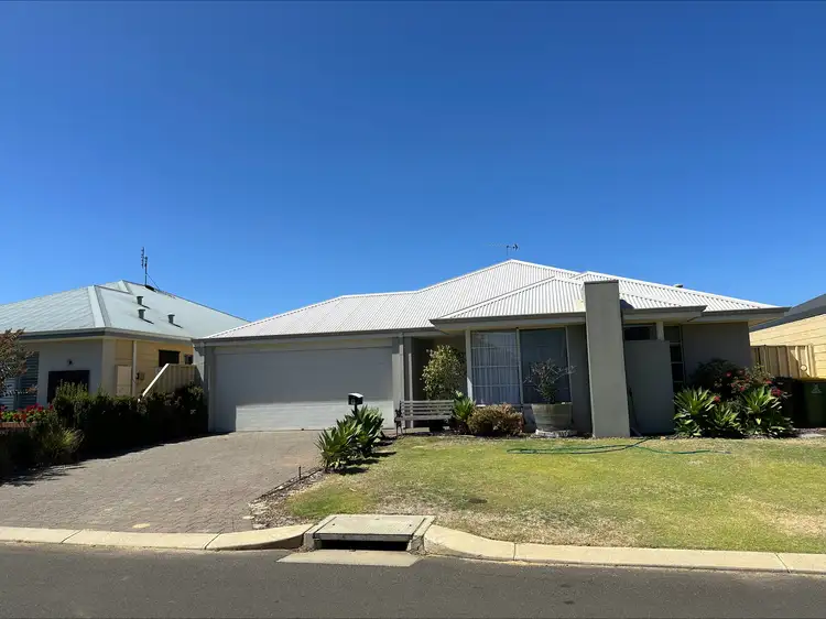 8 Cassis Way, Yalyalup WA 6280