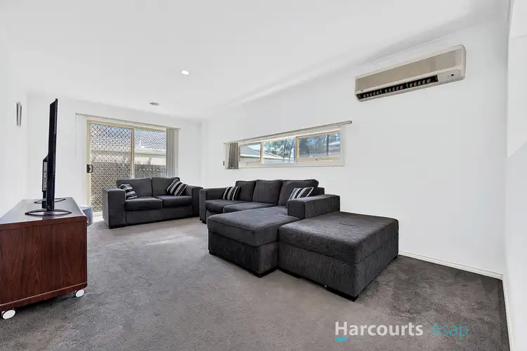 Sixth view of Homely house listing, 4 Samchelle Place, Pakenham VIC 3810