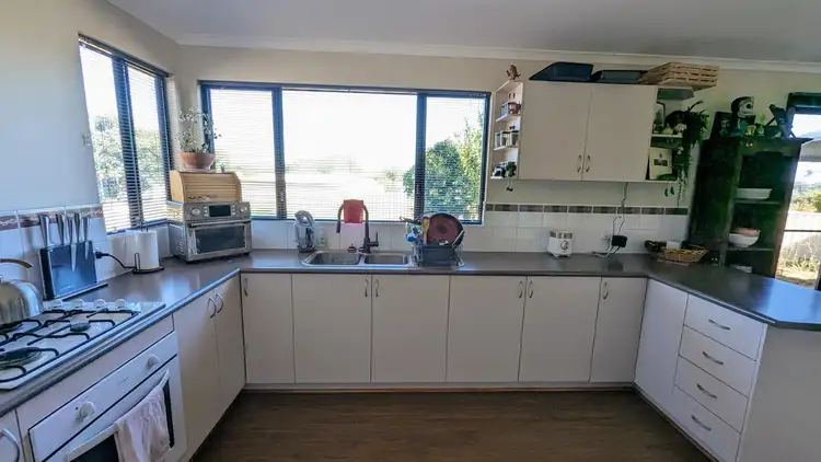 Fourth view of Homely house listing, 5 Spotters Court, Gingin WA 6503