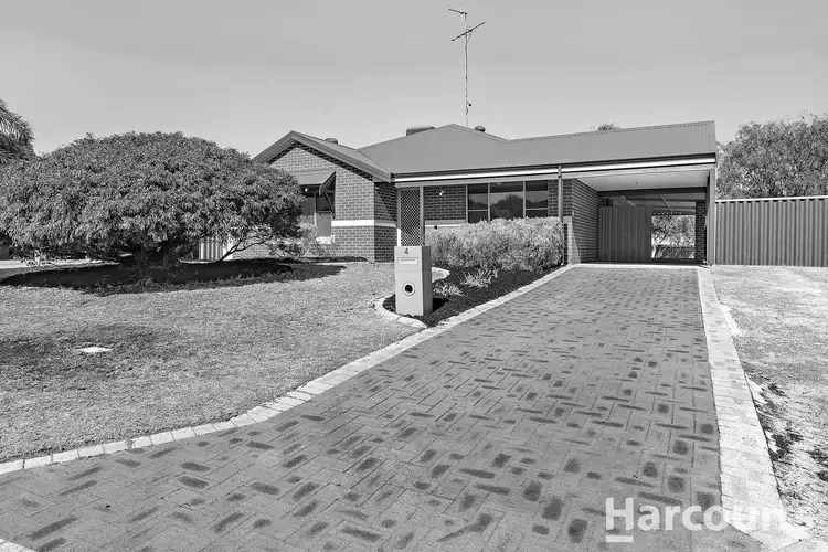 4 La Grange Place, Meadow Springs WA 6210