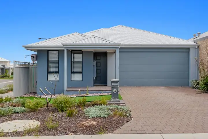 11 Scrubwren Circuit, Alkimos WA 6038