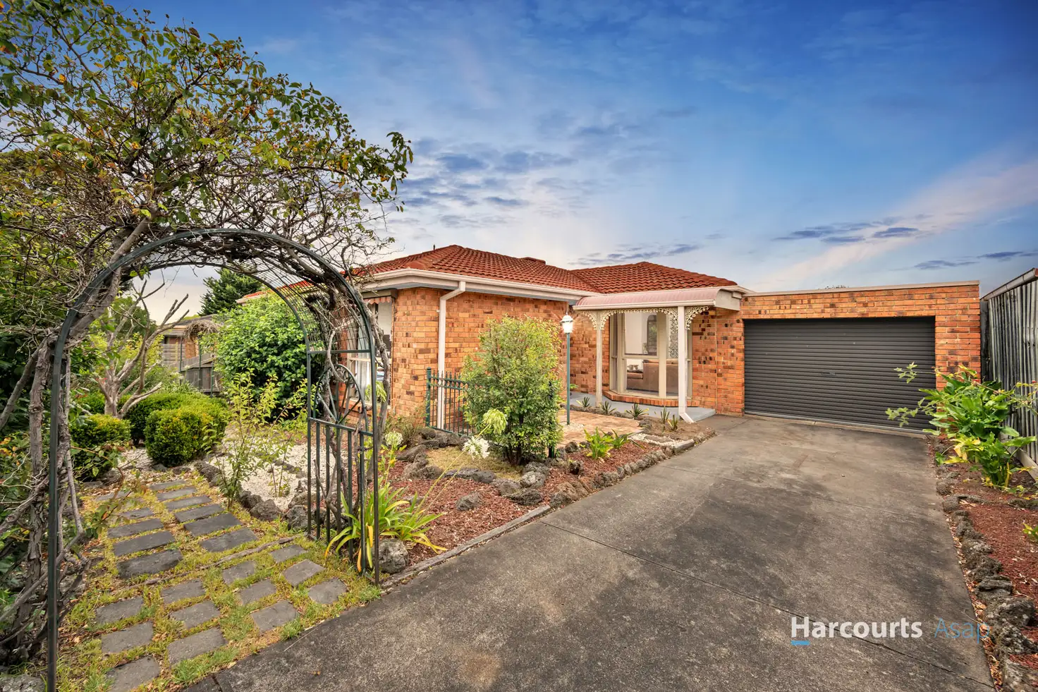 Main view of Homely house listing, 21 Glenburn Drive, Hallam VIC 3803
