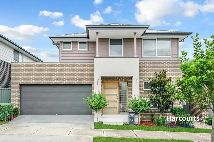 22 Barrow Circuit, Jordan Springs NSW 2747