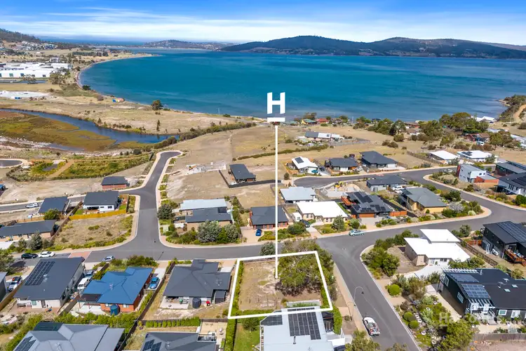 3 Maria Orr Street, Rokeby TAS 7019