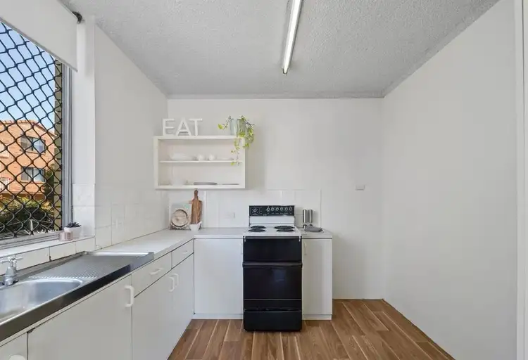 Sixth view of Homely unit listing, 3/57 Railway Parade, Clayfield QLD 4011