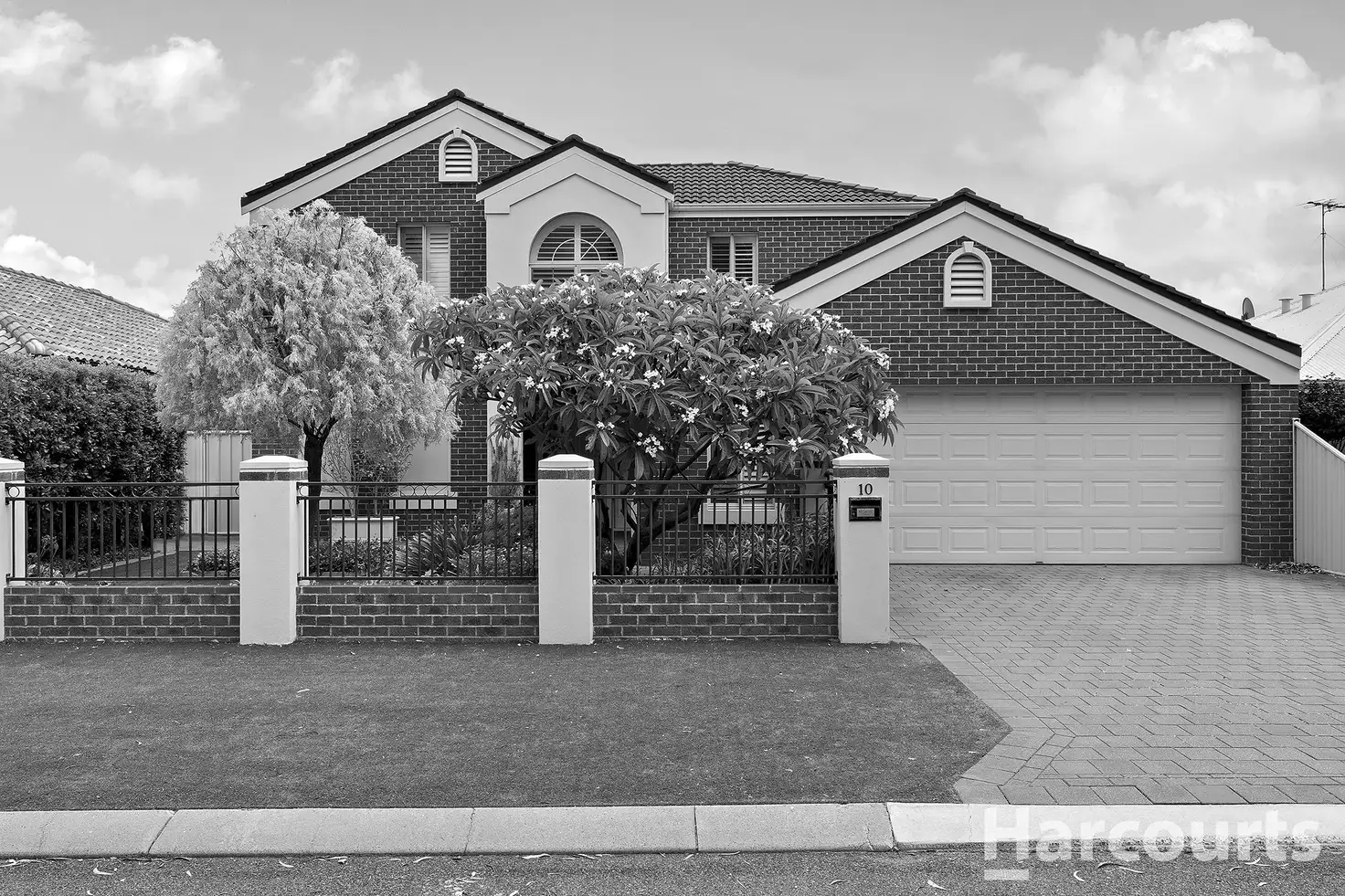 Main view of Homely house listing, 10 Black Swan View, Dudley Park WA 6210