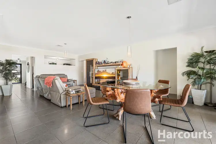 Fifth view of Homely house listing, 10 Splendens Turn, Halls Head WA 6210