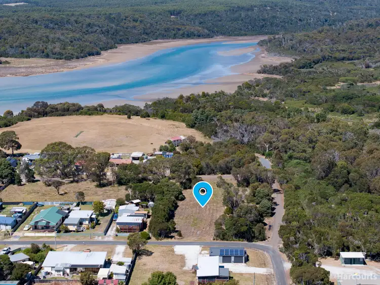 30 - 32 Davies Street, Weymouth TAS 7252