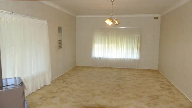 Fourth view of Homely house listing, 34 Glen St, Warren NSW 2824