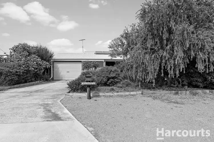 1 Feluga Court, Greenfields WA 6210
