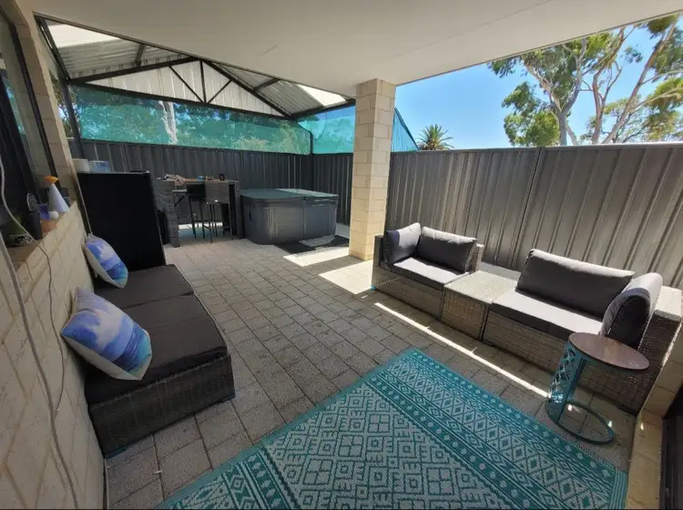 12 Petunia Road, Girrawheen WA 6064