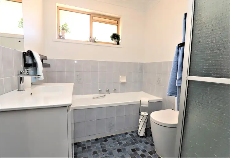 Seventh view of Homely unit listing, 6/21 Margaret Street, Cootamundra NSW 2590