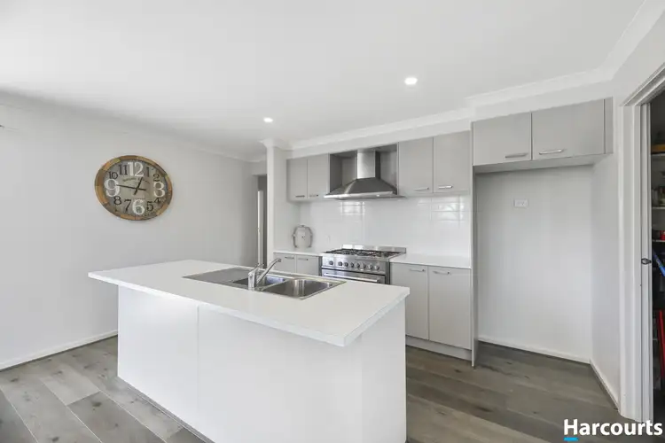 Third view of Homely house listing, 6 McPhee Street, Buffalo VIC 3958