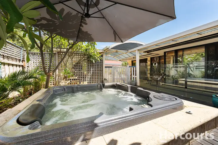 Fourth view of Homely house listing, 17 Castaway Cove, Halls Head WA 6210