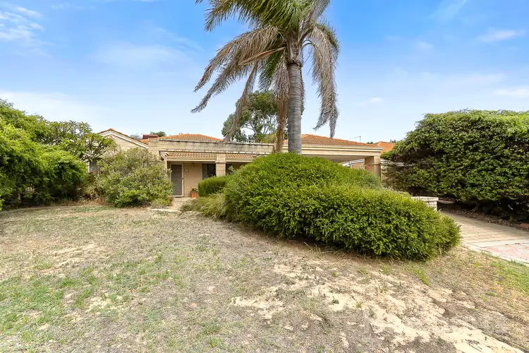 19 Whithorn Circle, Kinross WA 6028