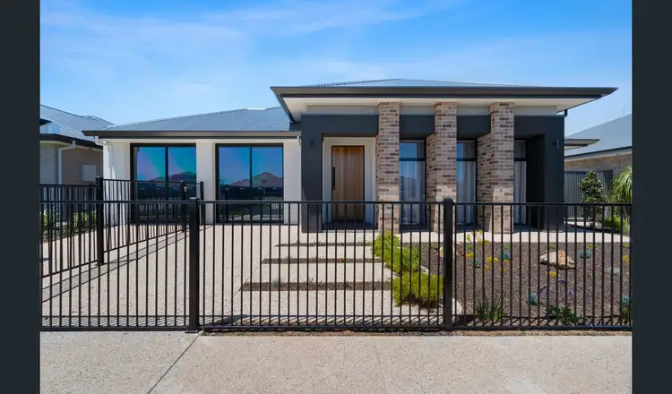 17 Bonnin Crescent, Riverlea Park SA 5120