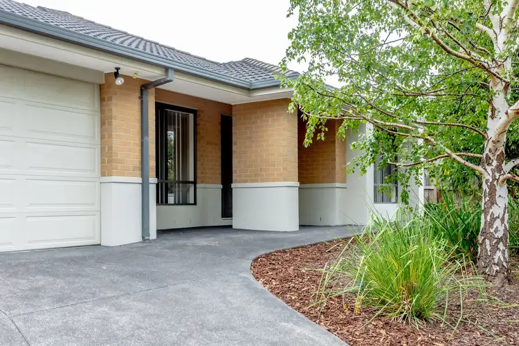 Second view of Homely house listing, 2 Emily Place, Hastings VIC 3915