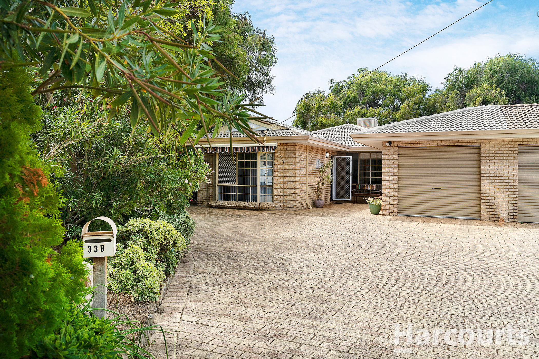Second view of Homely house listing, 2/33 Nestor Way, Silver Sands WA 6210