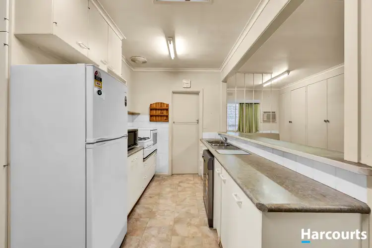 Fifth view of Homely house listing, 32 View Road, Vermont VIC 3133
