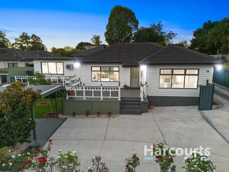 39 Canterbury Road, Montrose VIC 3765
