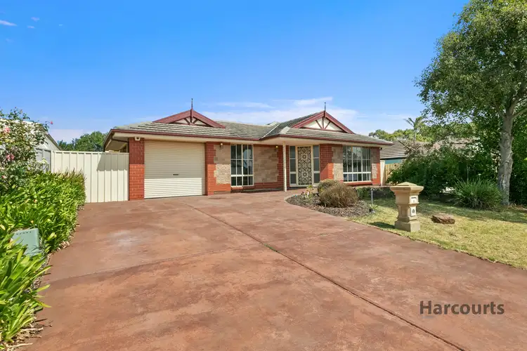 6 Calderstones Drive