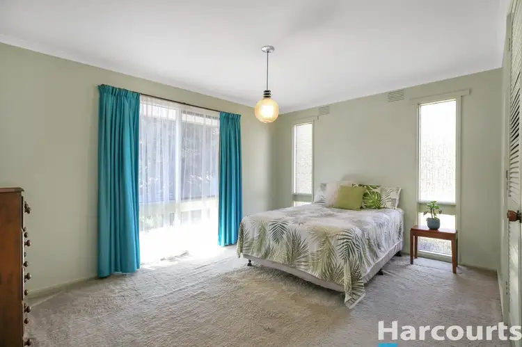 Fifth view of Homely house listing, 8 Edgar Street, Drouin VIC 3818